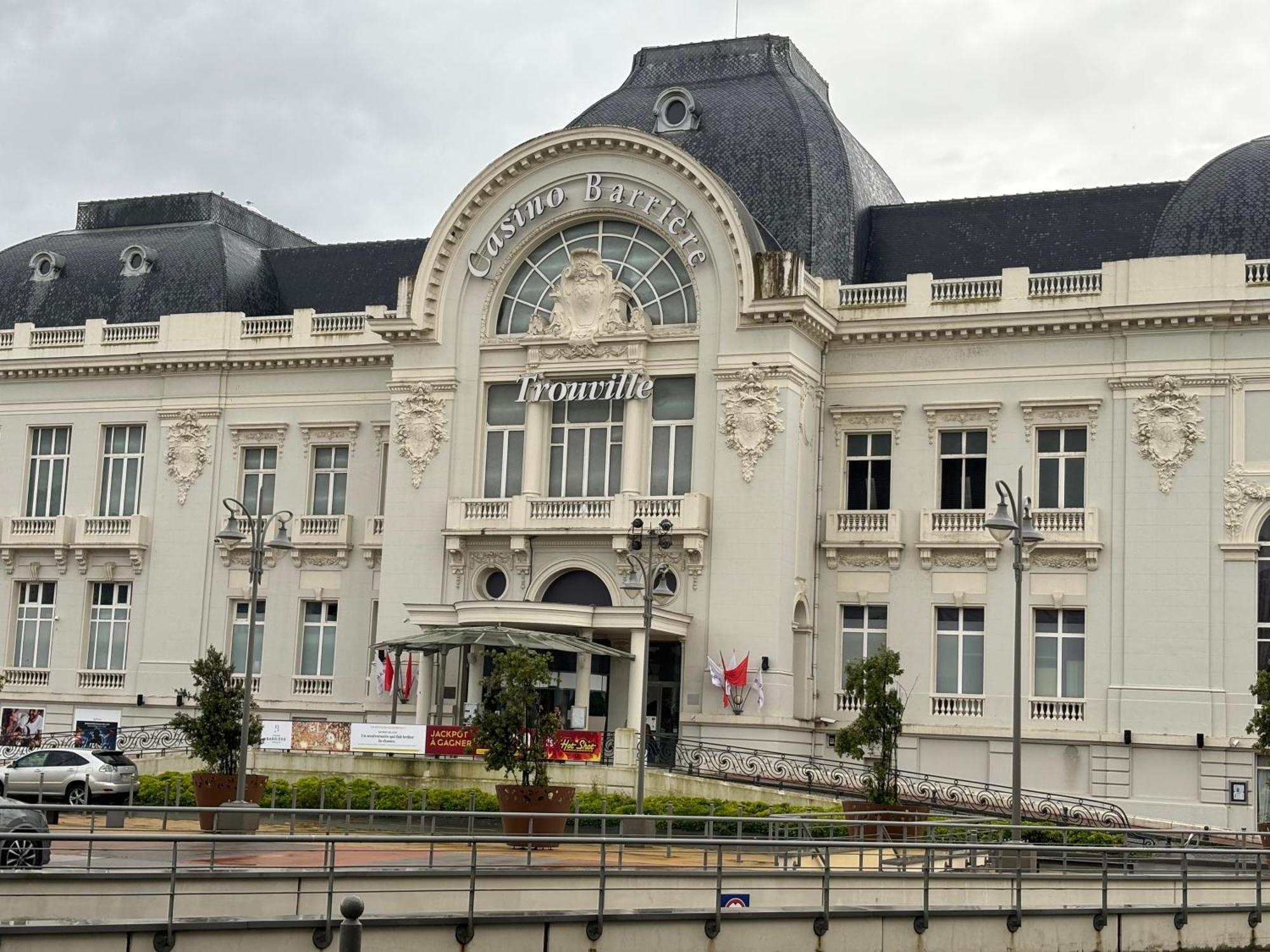 Cosy Appart - Plage A 2Min - Casino A 1Min Trouville-sur-Mer Extérieur photo